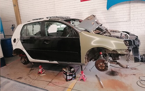 Racers-Paint-and-Panel-Collision-repair-auto-body-repair-2.jpg